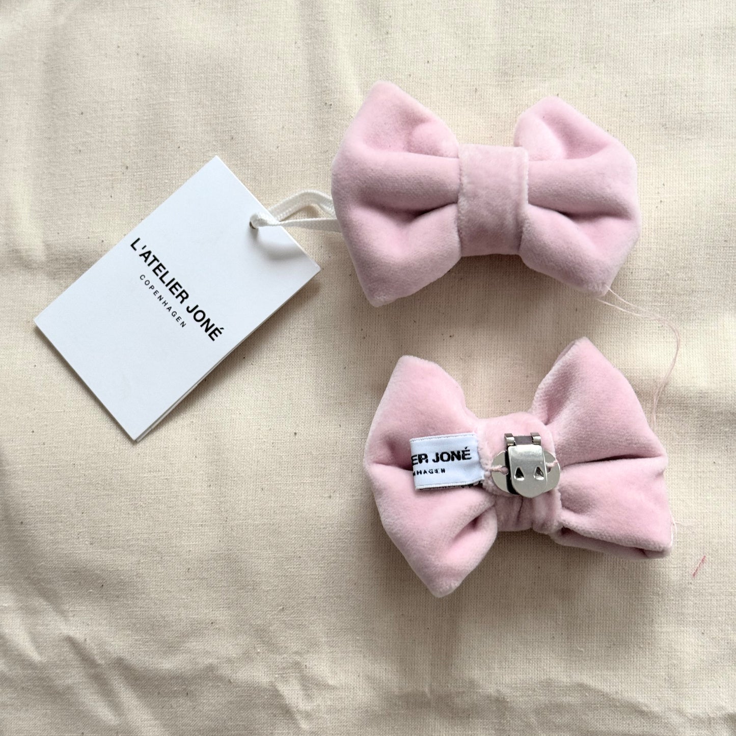 Shoe bows
