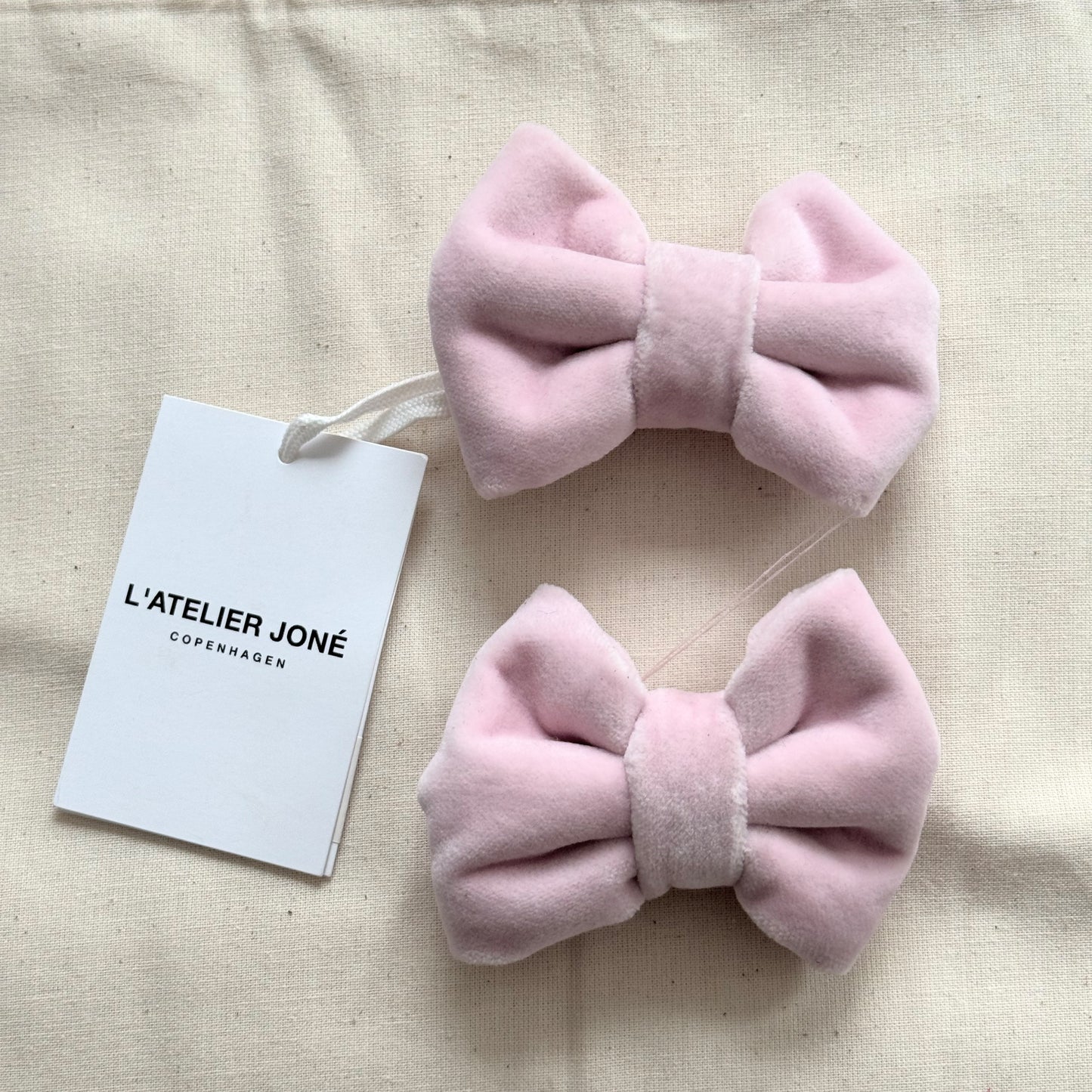 Shoe bows